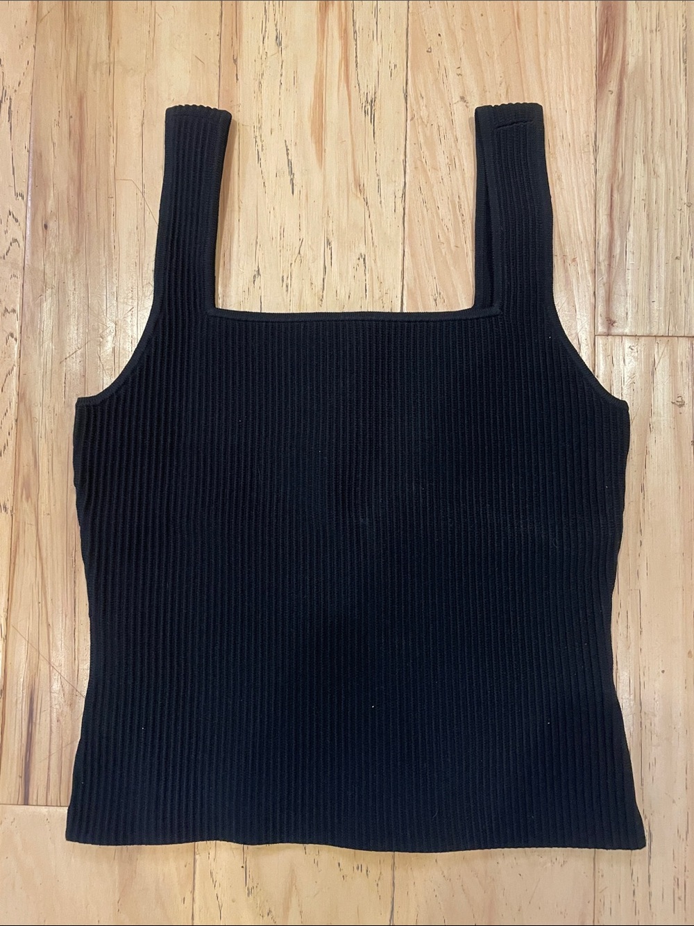 Carly Jean Los Angeles Black Ribbed Square-Neck Tank